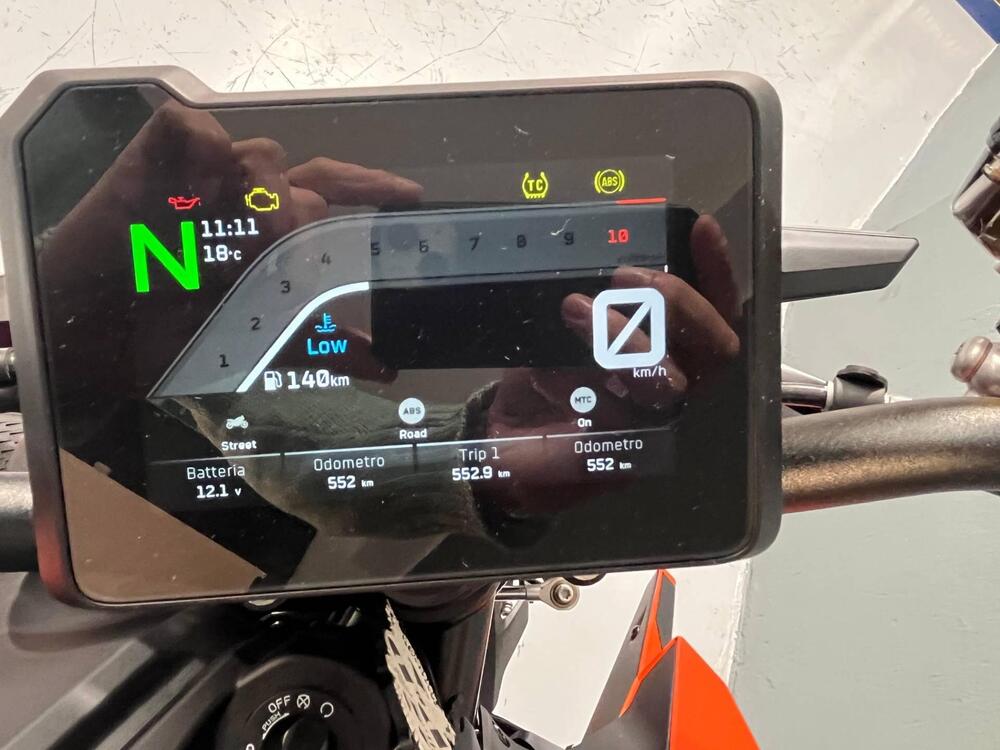 KTM 990 Duke (2024 - 26) (8)