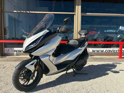 Zontes ZT350-E (2023 - 25) usata