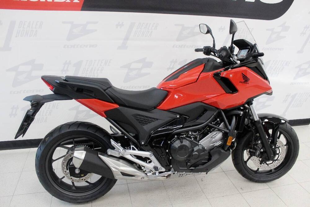 Honda NC 750 X (2025 - 26) (2)