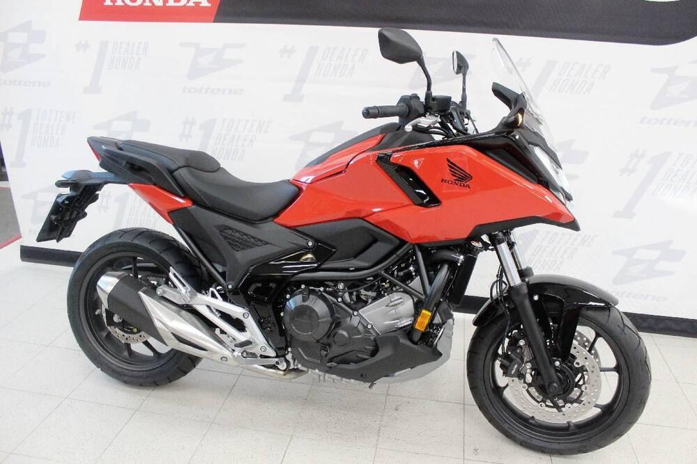 Honda NC 750 X (2025 - 26) (3)