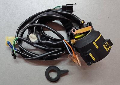 35200mf2601 Interruttore frecce VF500 Honda