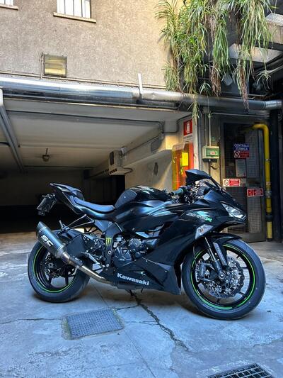 Kawasaki Ninja 636 ZX-6R (2019 - 20) usata