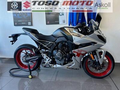 Suzuki GSX-8R EVO (2025) nuova