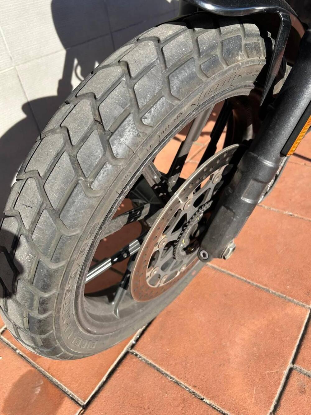 Ducati Scrambler 400 Sixty 2 (2016 - 21) (10)