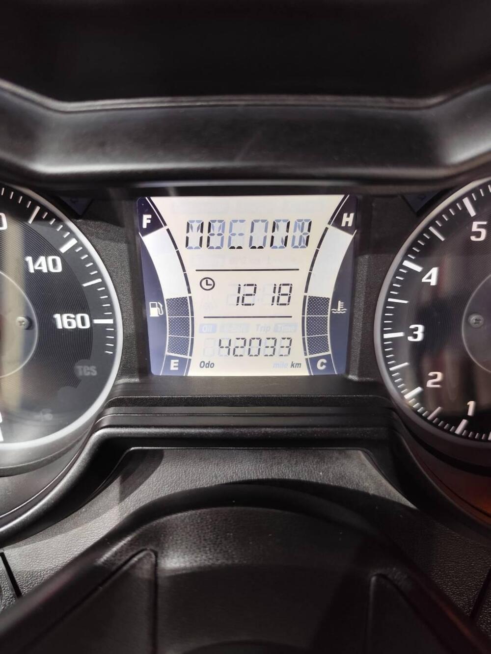 Yamaha X-Max 300 ABS (2017 - 20) (8)