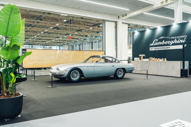 Lamborghini celebra i 60 anni della Miura con un tour dedicato: il Polo Storico chiude il suo decennale ad Auto e Moto d&rsquo;Epoca