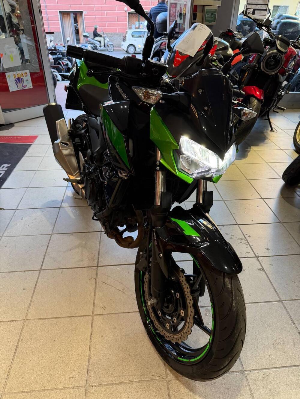 Kawasaki Z 400 (2023)