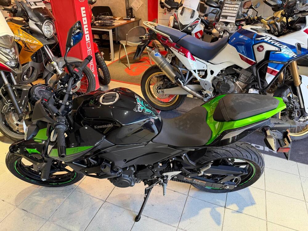 Kawasaki Z 400 (2023) (4)