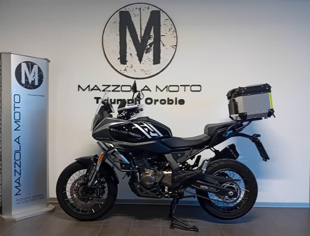 QJ Motor SRT 600 SX (2024 - 26) (3)