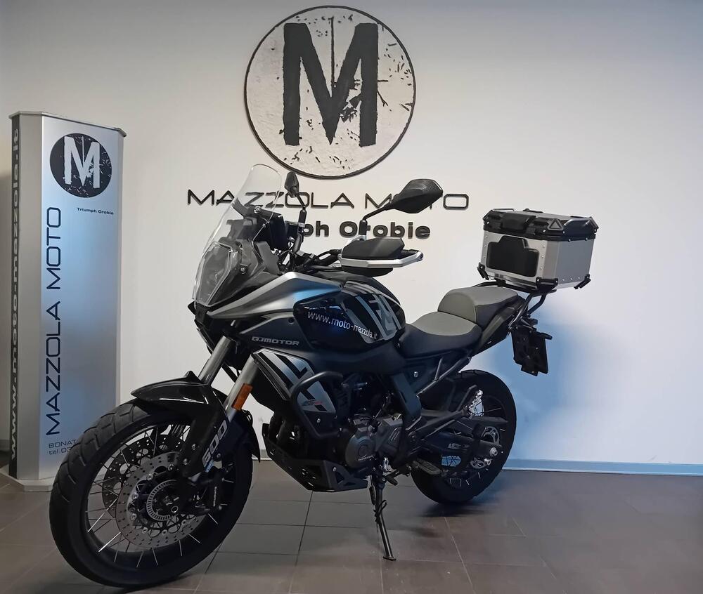 QJ Motor SRT 600 SX (2024 - 26) (4)