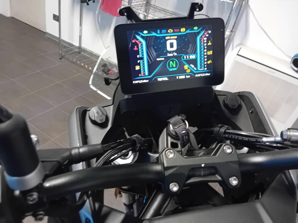 QJ Motor SRT 600 SX (2024 - 26) (5)