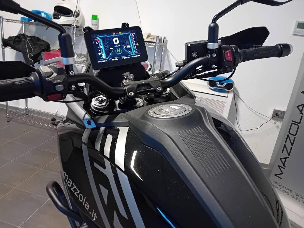 QJ Motor SRT 600 SX (2024 - 26) (6)