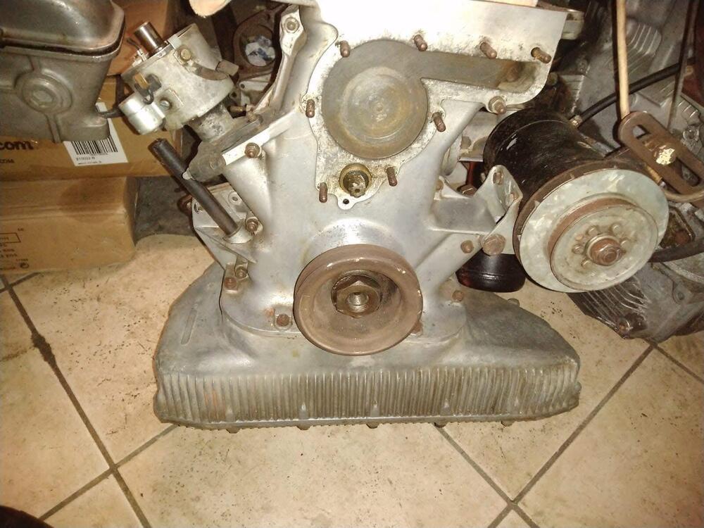 Alfa Romeo GIULIA SUPER BISCIONE 1.6 DA RESTAURO  d'epoca a Cremona (16)