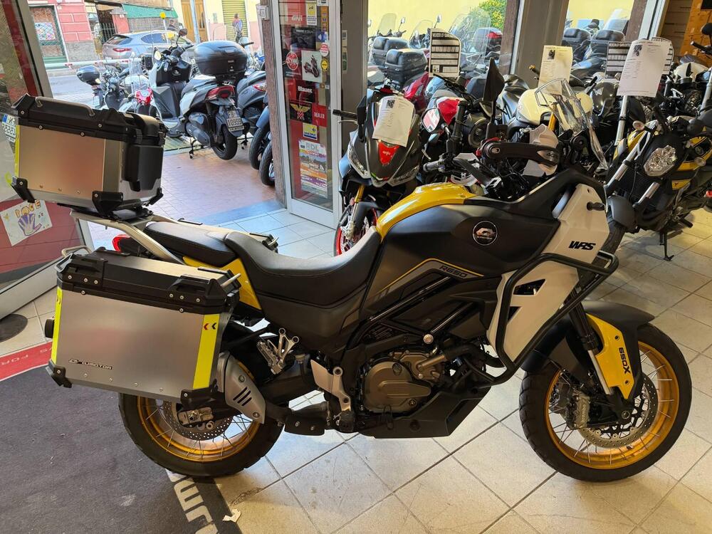 QJ Motor SVT 650 X (2024) (4)