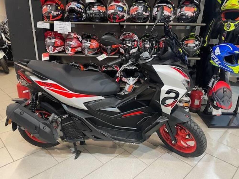 Aprilia SR GT 200 Sport (2025 - 26)