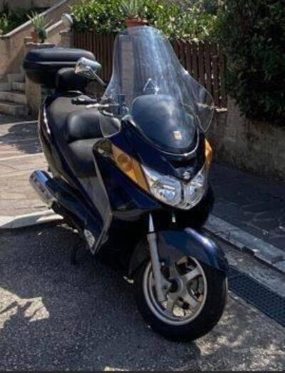 Suzuki Burgman AN 400 (2001 - 02) usata