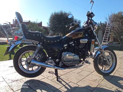 Honda VF 750 F (1984 - 89) usata