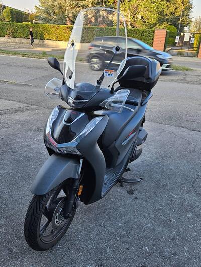 Honda SH 150i Sport (2022 - 23) usata