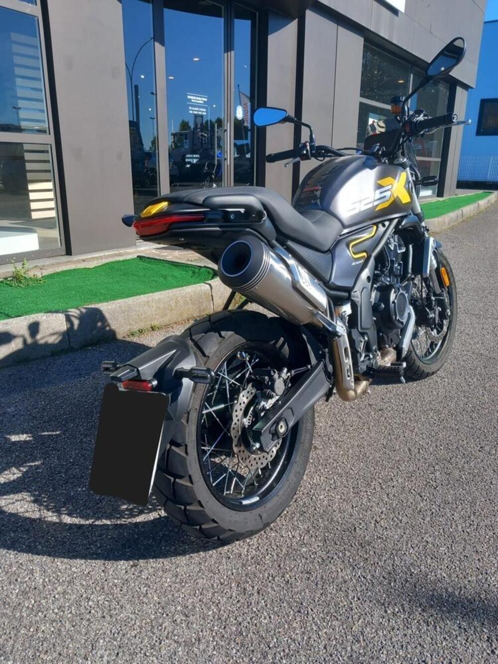 Voge Trofeo 525ACX Scrambler (2023 - 26) (5)