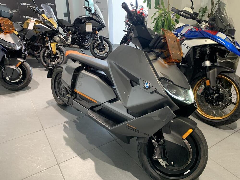 Bmw CE 04 (2021 - 25) (9)