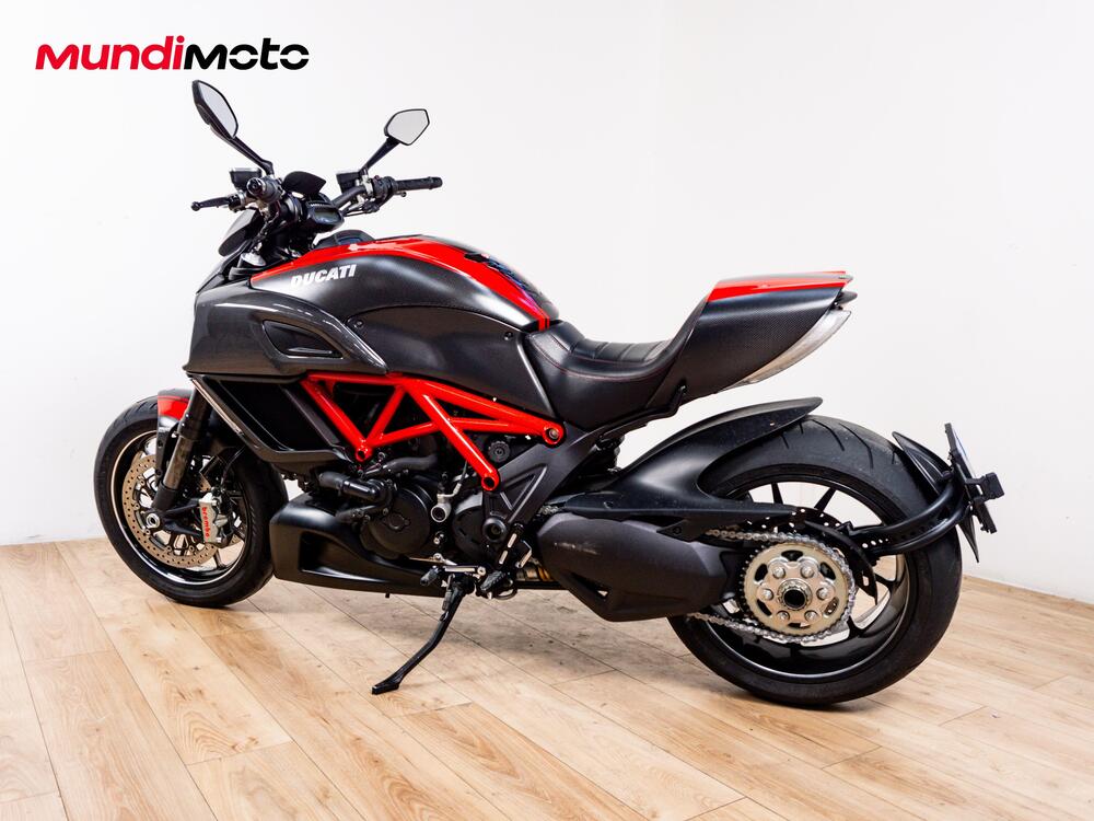 Ducati Diavel 1200 Carbon (2014 - 16) (7)