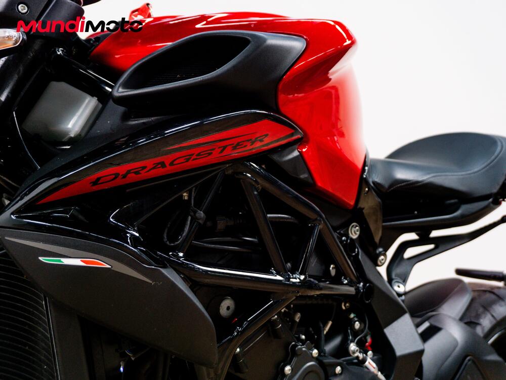 MV Agusta Dragster 800 Rosso (2021 - 23) (17)