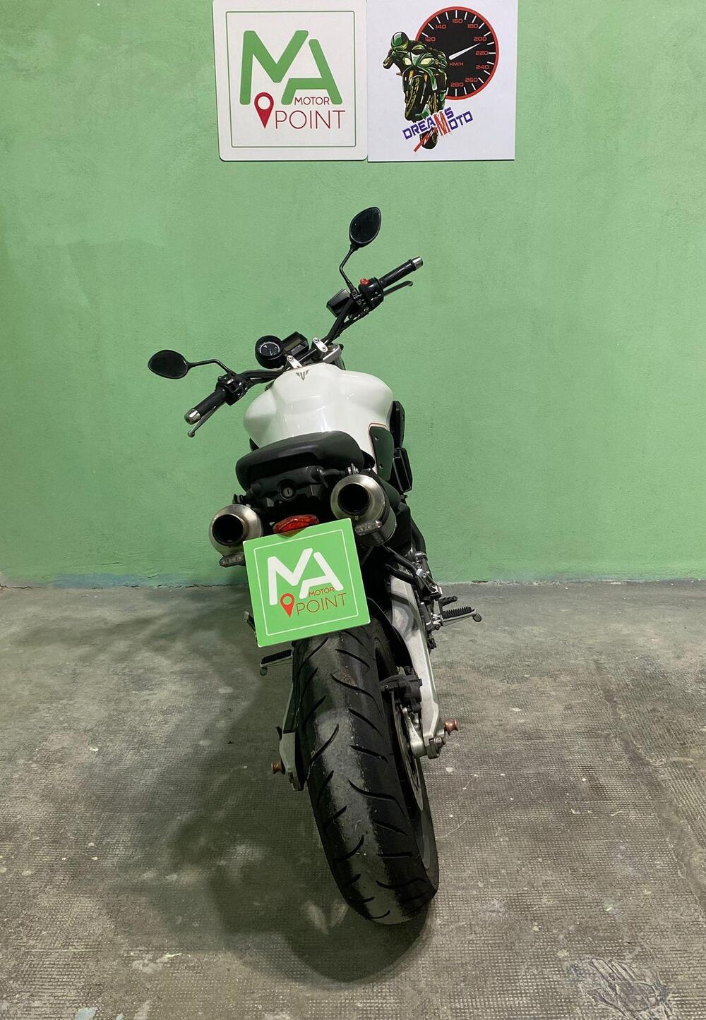 Yamaha MT-03 (2006 - 14) (4)