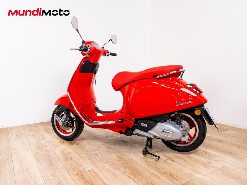 Vespa Primavera 125 RED (2025 - 26) (7)