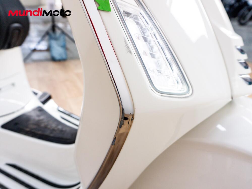 Vespa Primavera 125 Batik (2024 - 26) (16)