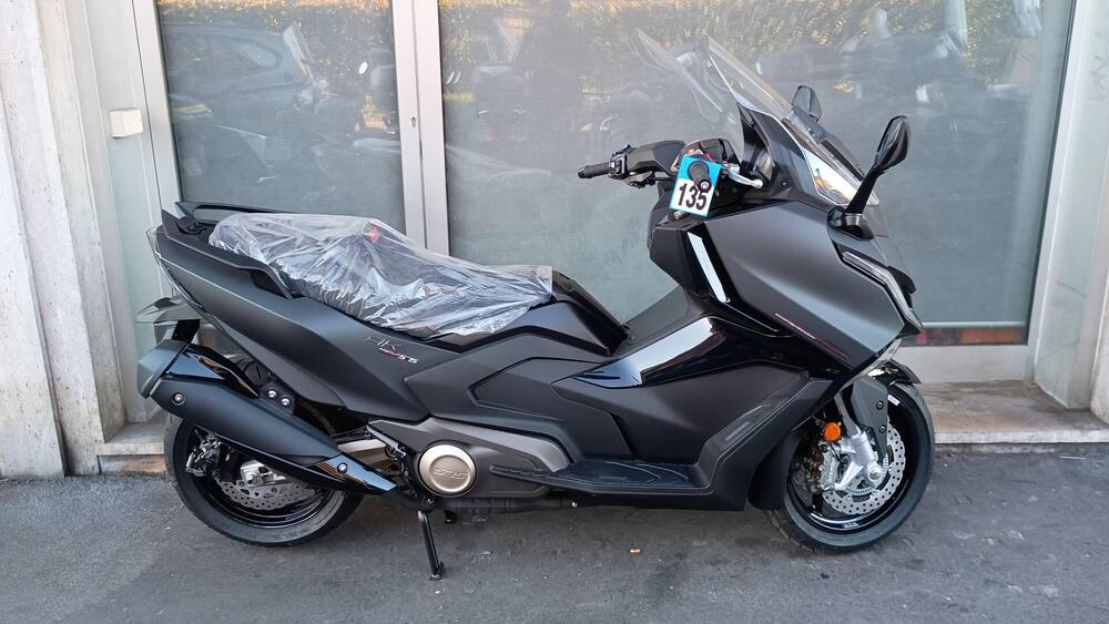 Kymco AK 575 Premium (2025 - 26) (4)
