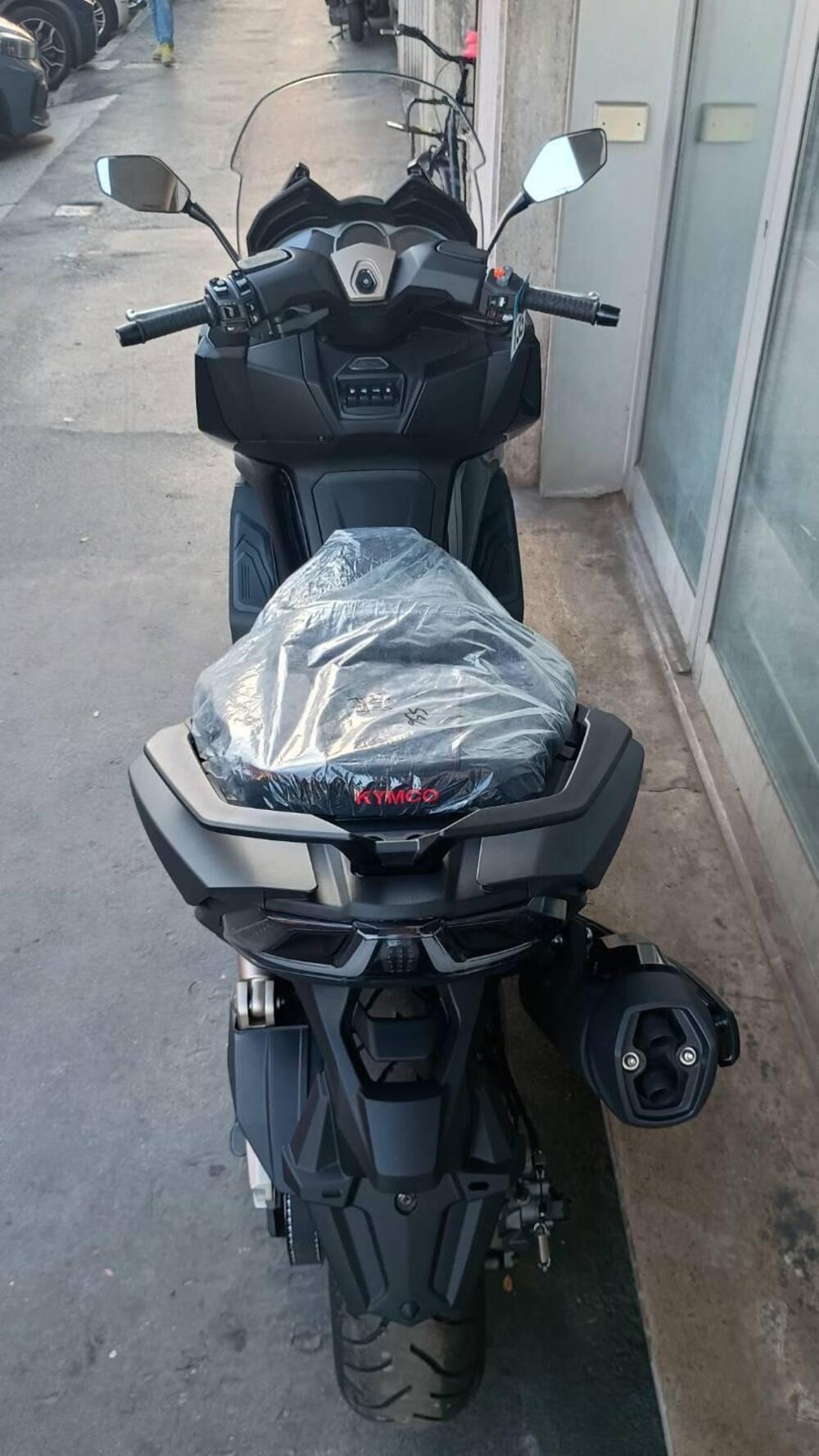 Kymco AK 575 Premium (2025 - 26) (5)