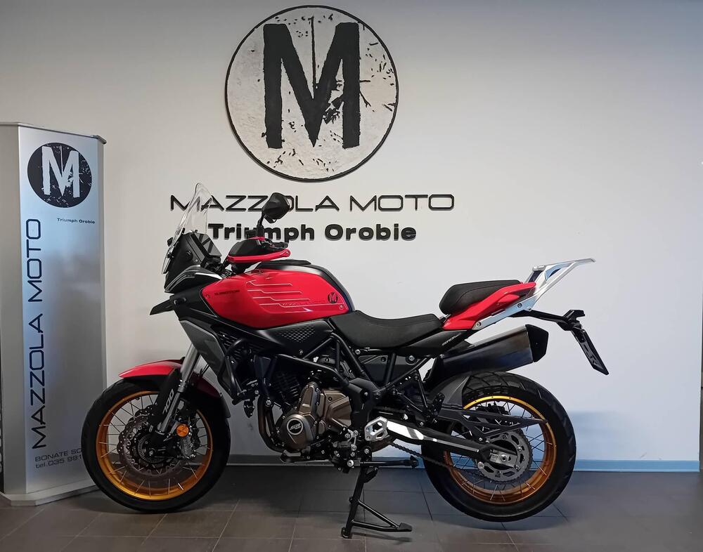 QJ Motor SRT 700 SX (2025 - 26) (3)