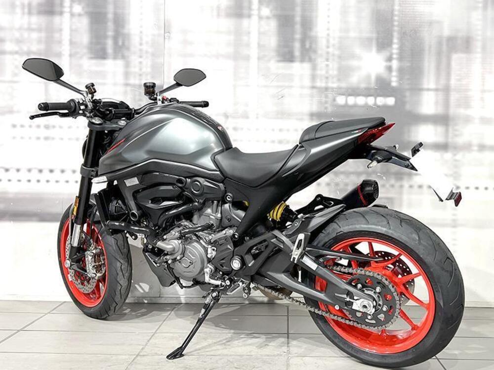 Ducati Monster 937 + (2021 - 25) (2)