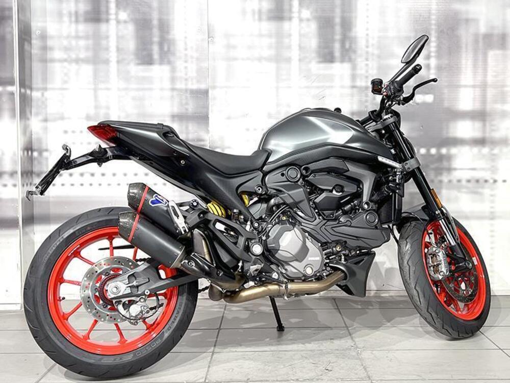 Ducati Monster 937 + (2021 - 25) (8)