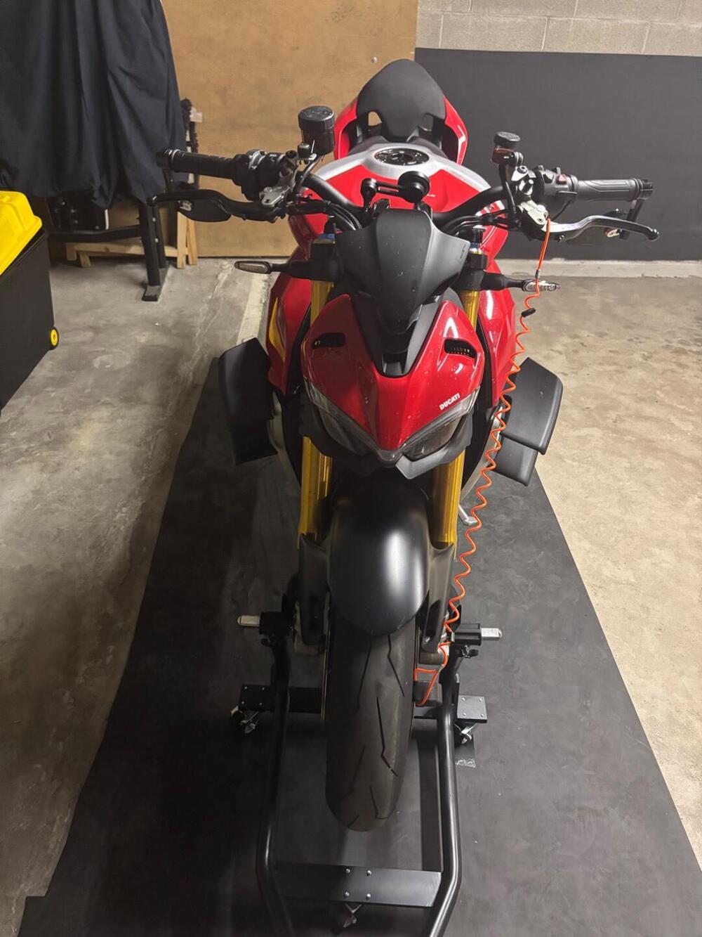 Ducati Streetfighter V4 1100 S (2020) (4)