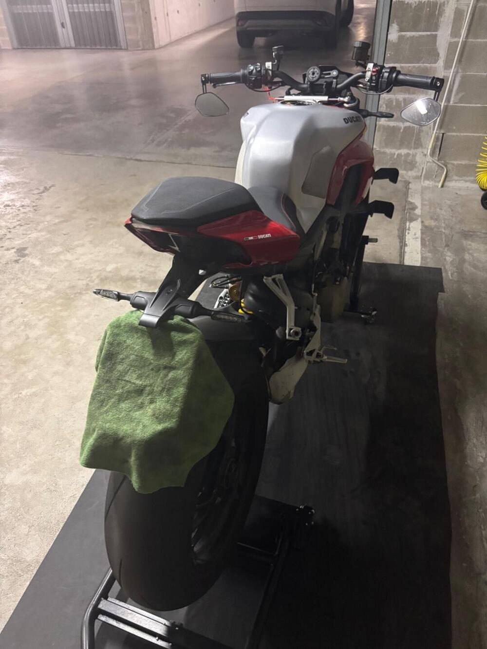 Ducati Streetfighter V4 1100 S (2020) (7)