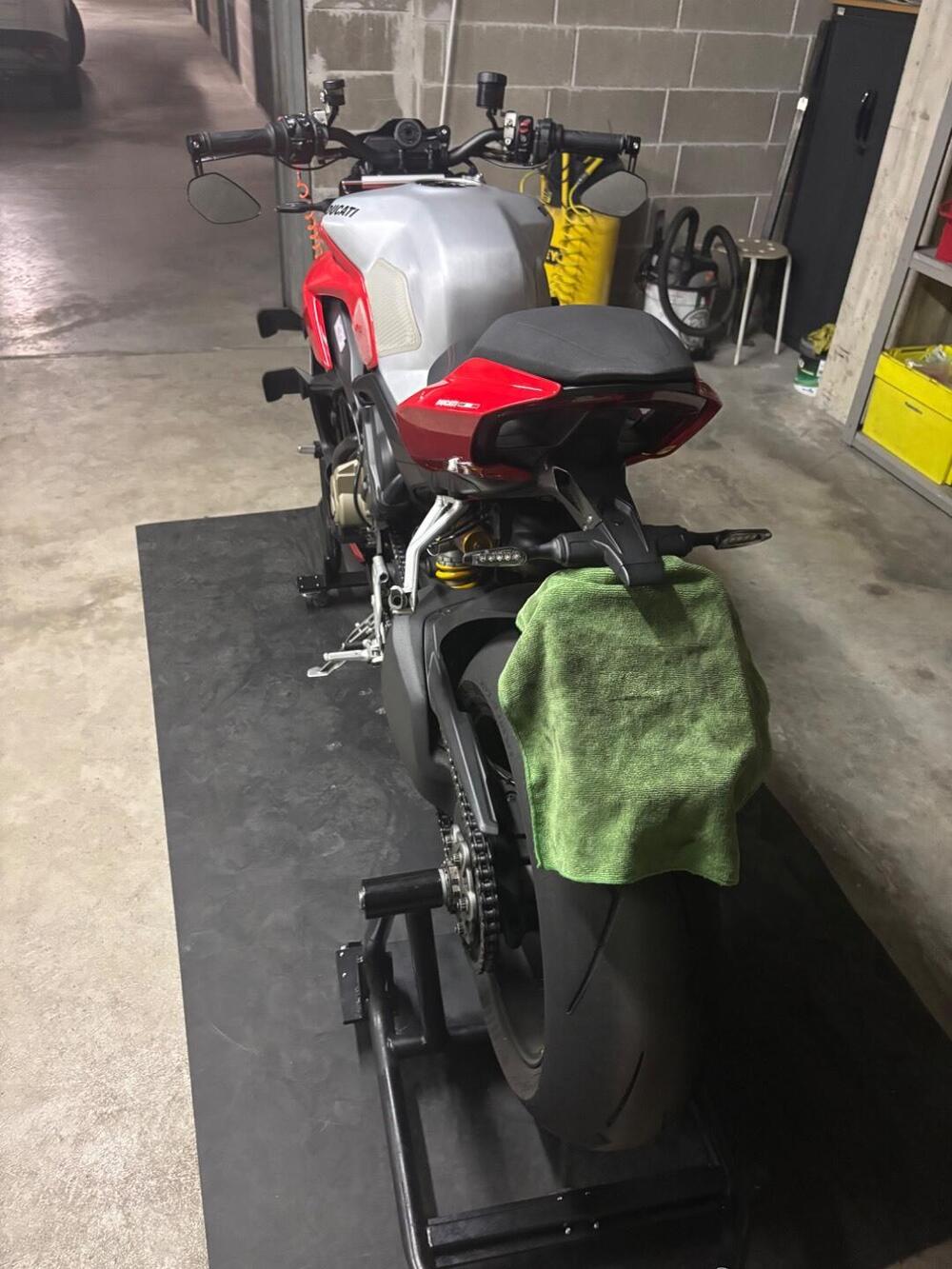 Ducati Streetfighter V4 1100 S (2020) (8)