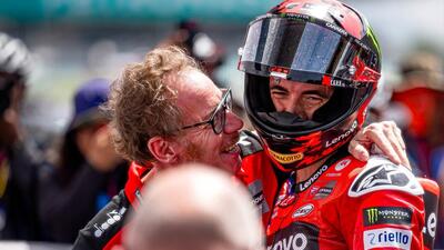 MotoGP 2025. GP della Malesia. Pecco Bagnaia, pigliatutto nel sabato malese: "Lo dedico alla mia squadra"