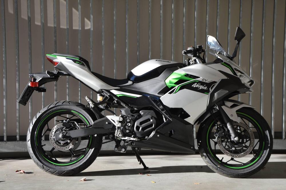 Kawasaki Ninja e-1 (2024 - 25)