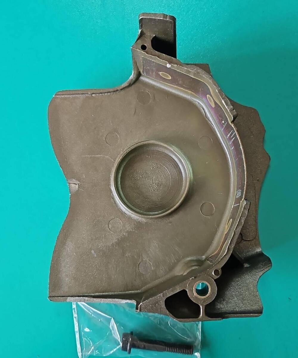 11350MW2305 Copripignone Dominator Honda (2)