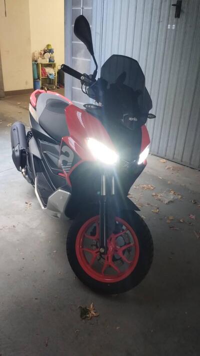 Aprilia SR GT 125 Sport ABS (2022 - 24) usata
