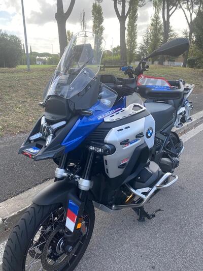 Bmw R 1300 GS Adventure Trophy (2025) usata