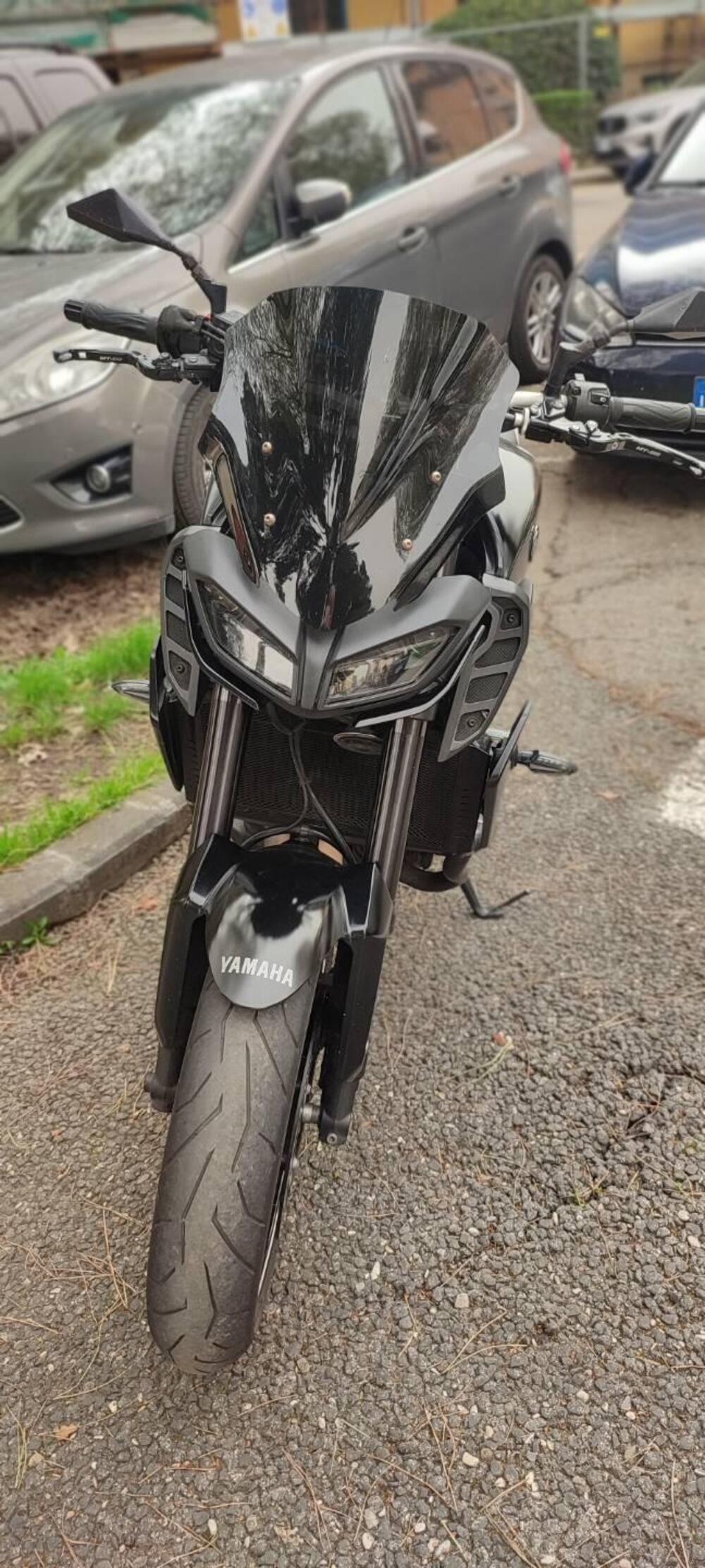 Yamaha MT-09 (2017 - 20) (11)