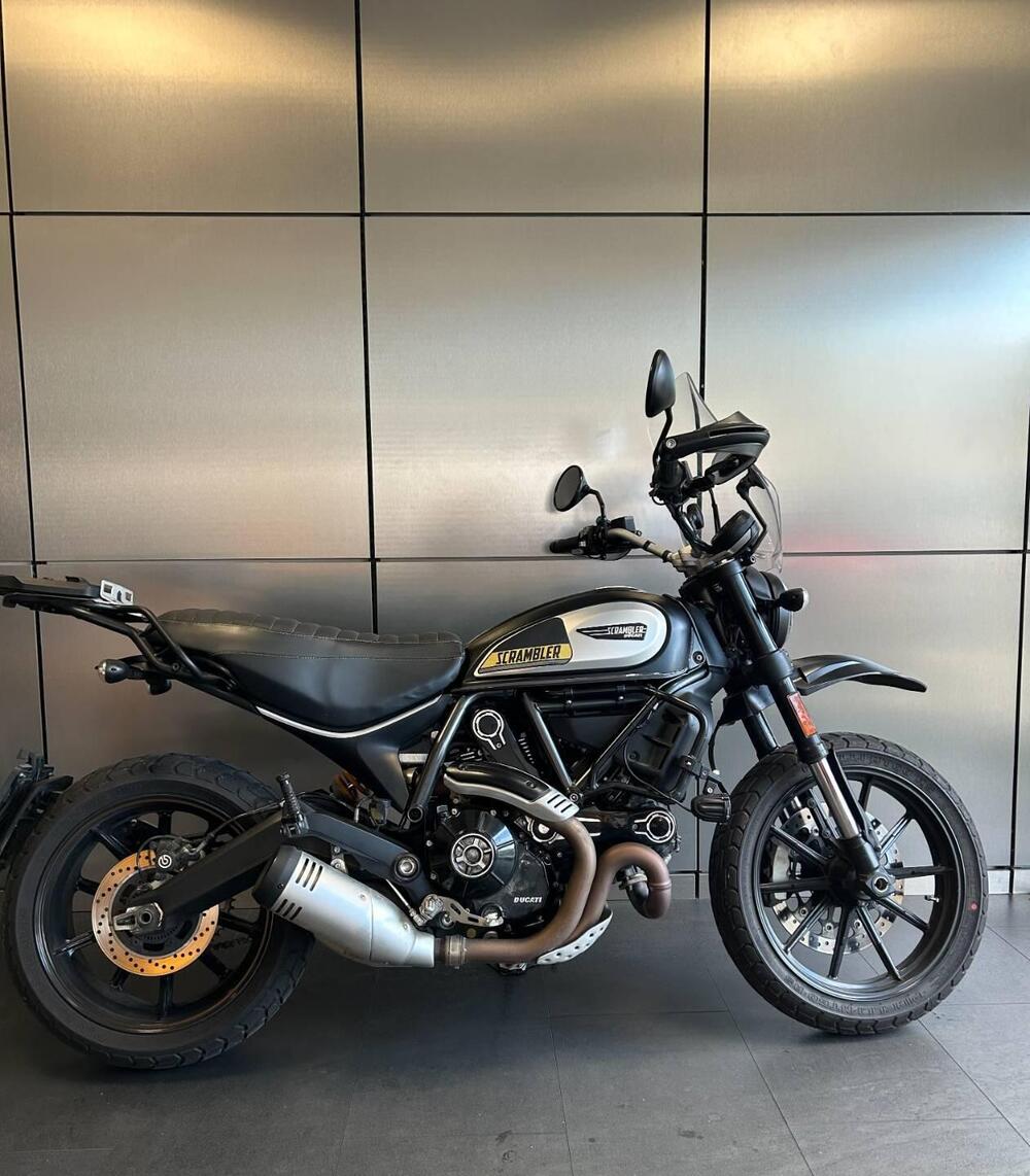 Ducati Scrambler 800 Icon Dark (2021 - 22)