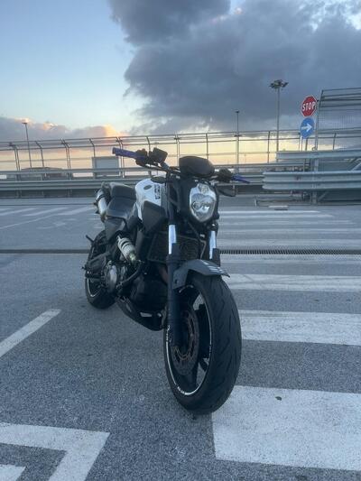 Yamaha MT-03 (2006 - 14) usata