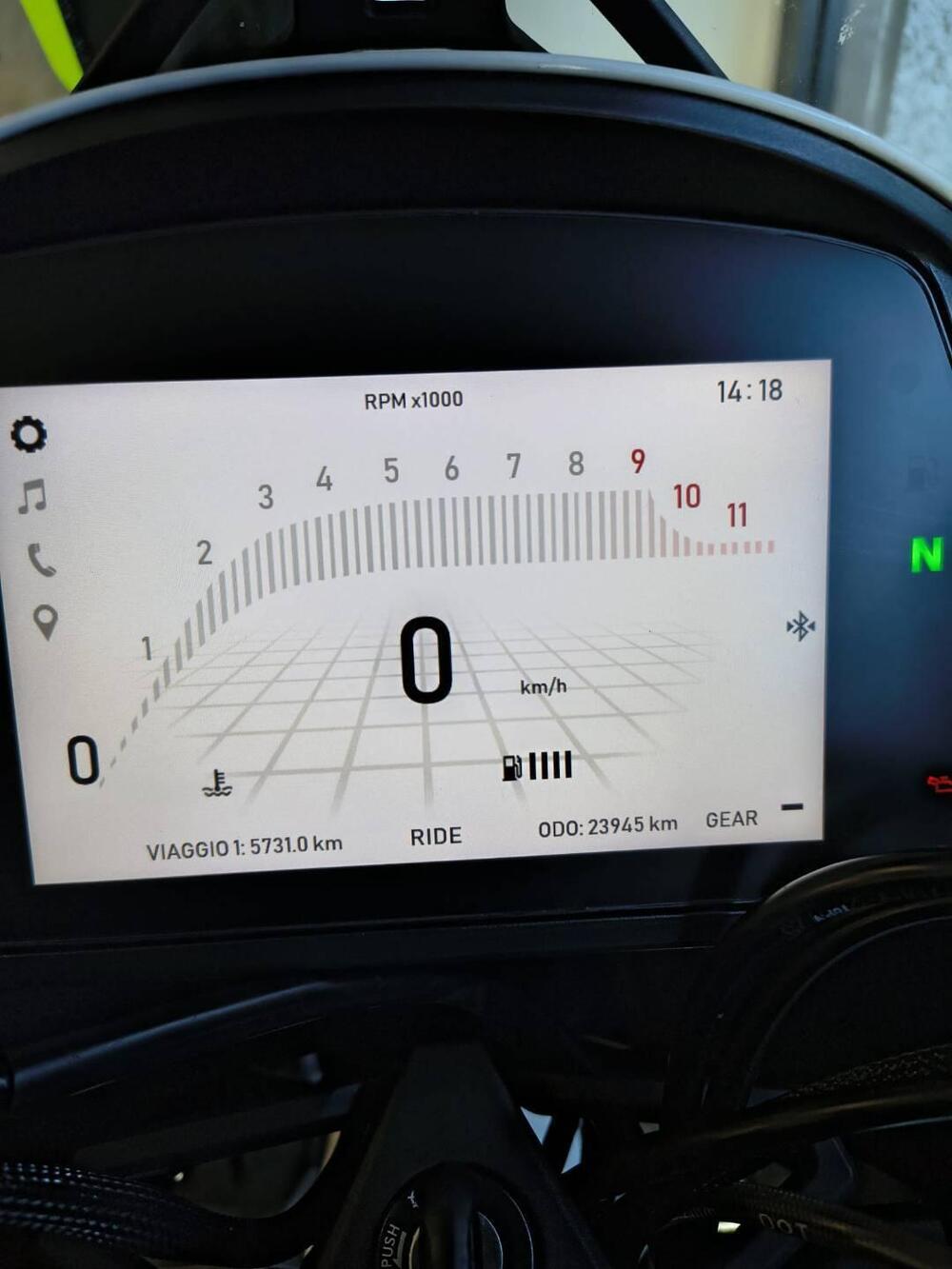 Moto Morini X-Cape 650 (2021 - 25) (3)