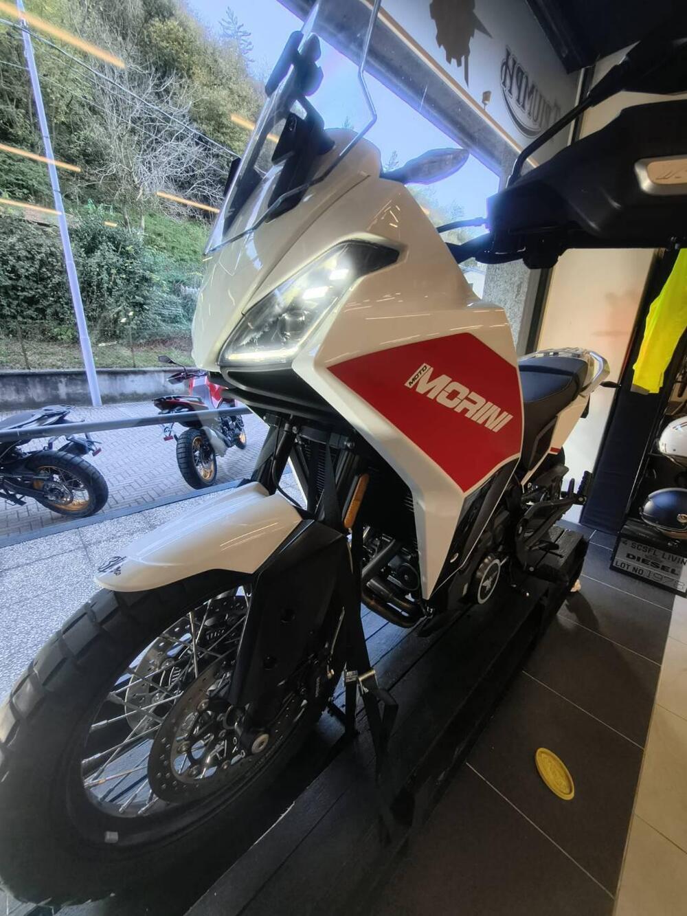 Moto Morini X-Cape 650 (2021 - 25) (2)