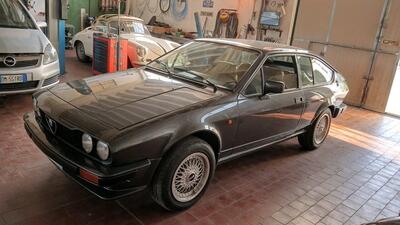 Alfa Romeo ALFETTA GTV 2.0 130 CV ASI / RIAR d&#039;epoca del 1981 a Soresina