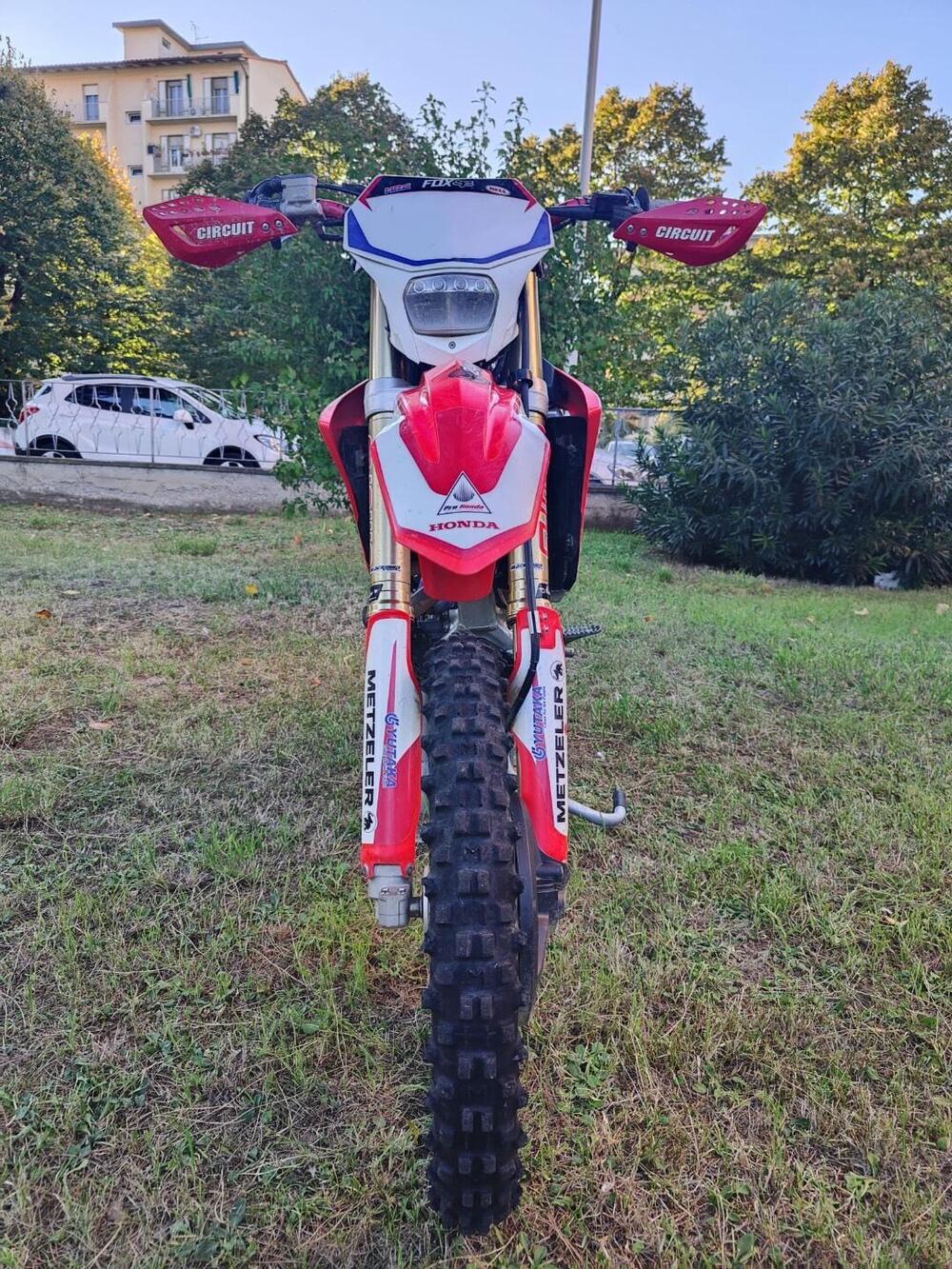Honda CRF 450 R (2017) (10)