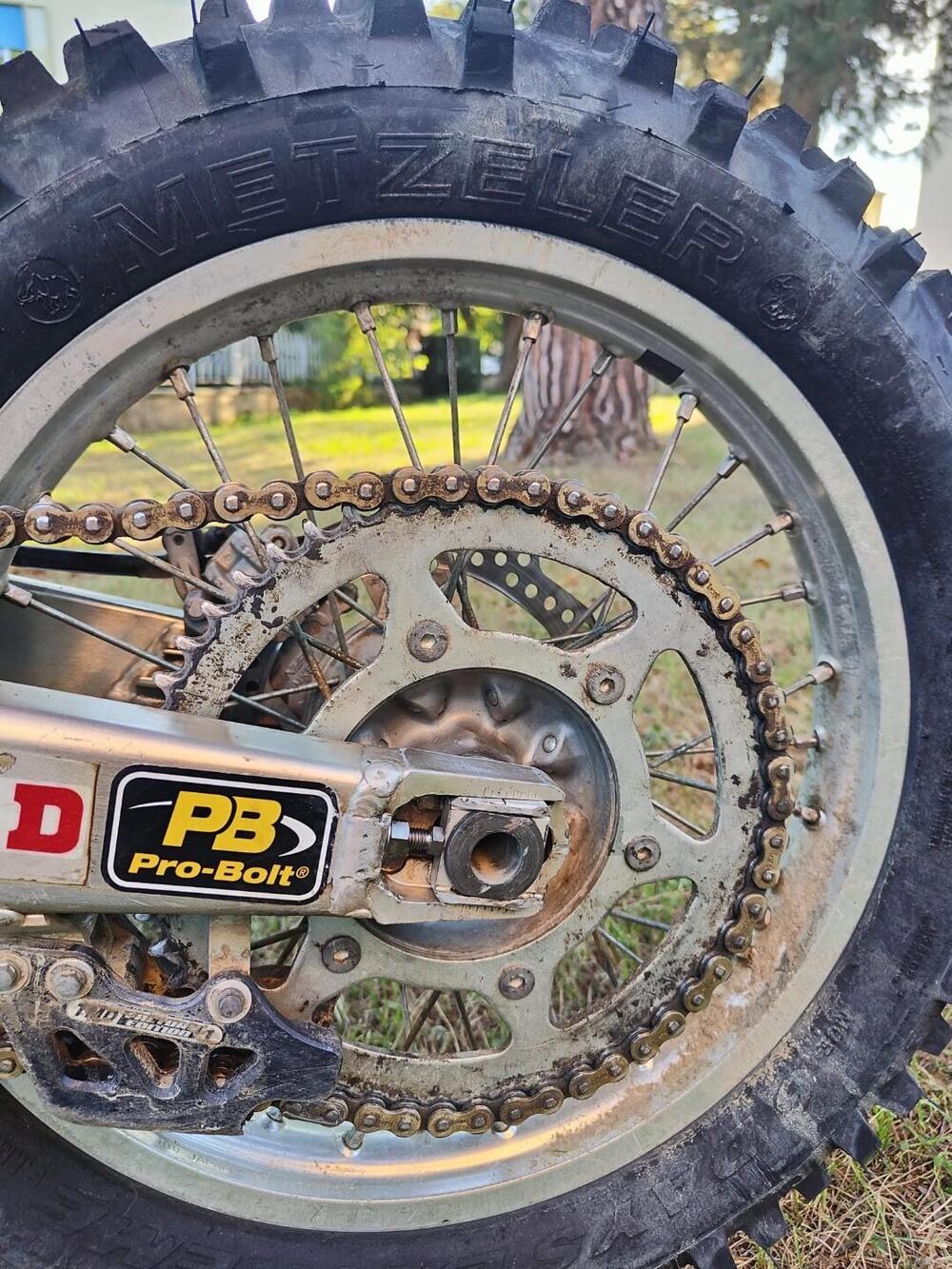 Honda CRF 450 R (2017) (12)